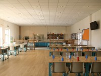Dining room, junior school (8-11 years)